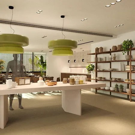 Radream & Hotel Radhimë