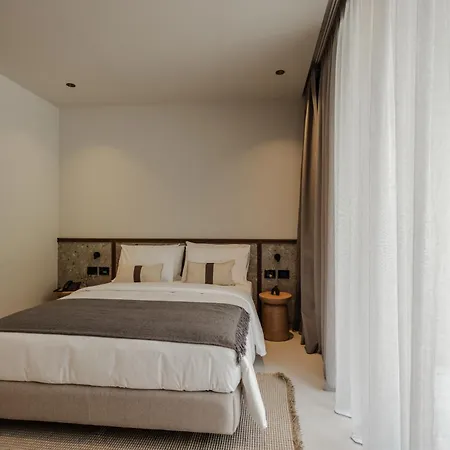 Hotel Radream & 4*