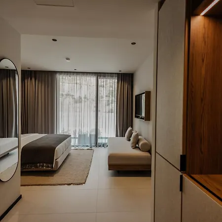 ホテル Radream & Radhimë