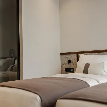 Radream & 4* Radhimë