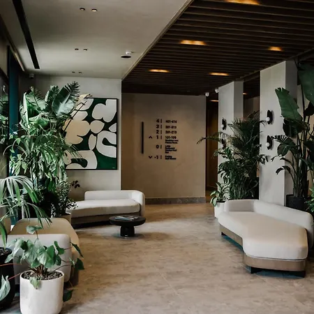 ホテル Radream & Radhimë