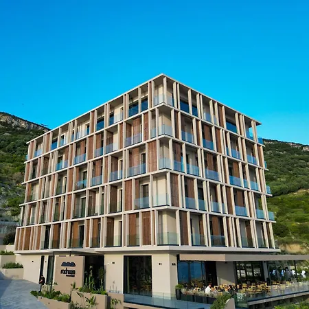 Radream & 4* Radhimë