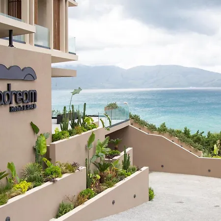 Hotel Radream &