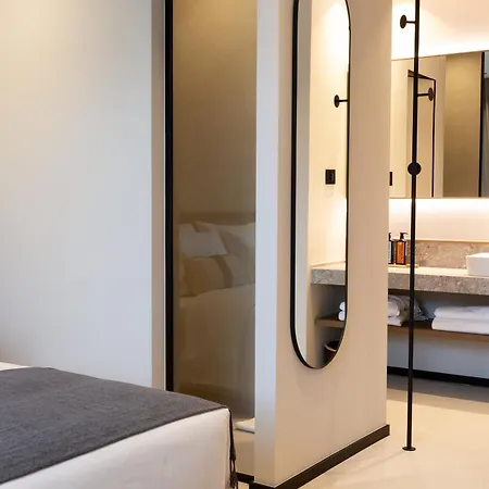 Hotel Radream & 4*
