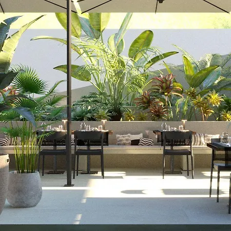 Radream & ホテル Radhimë