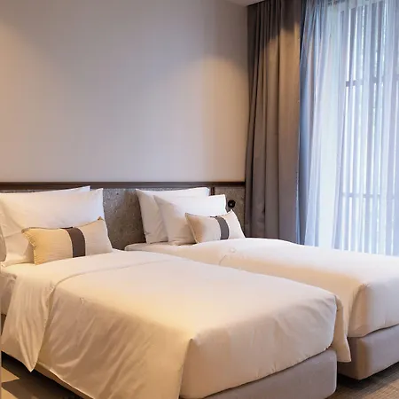 Hotell Radream & 4*